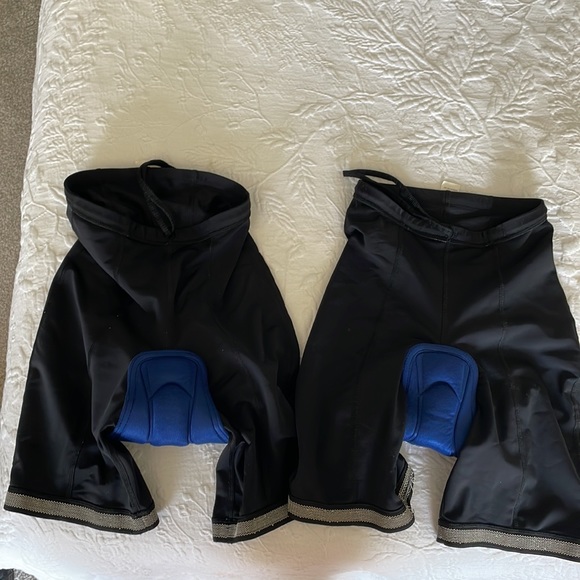Two Pairs of Performance Bike Shorts - Picture 4 of 7